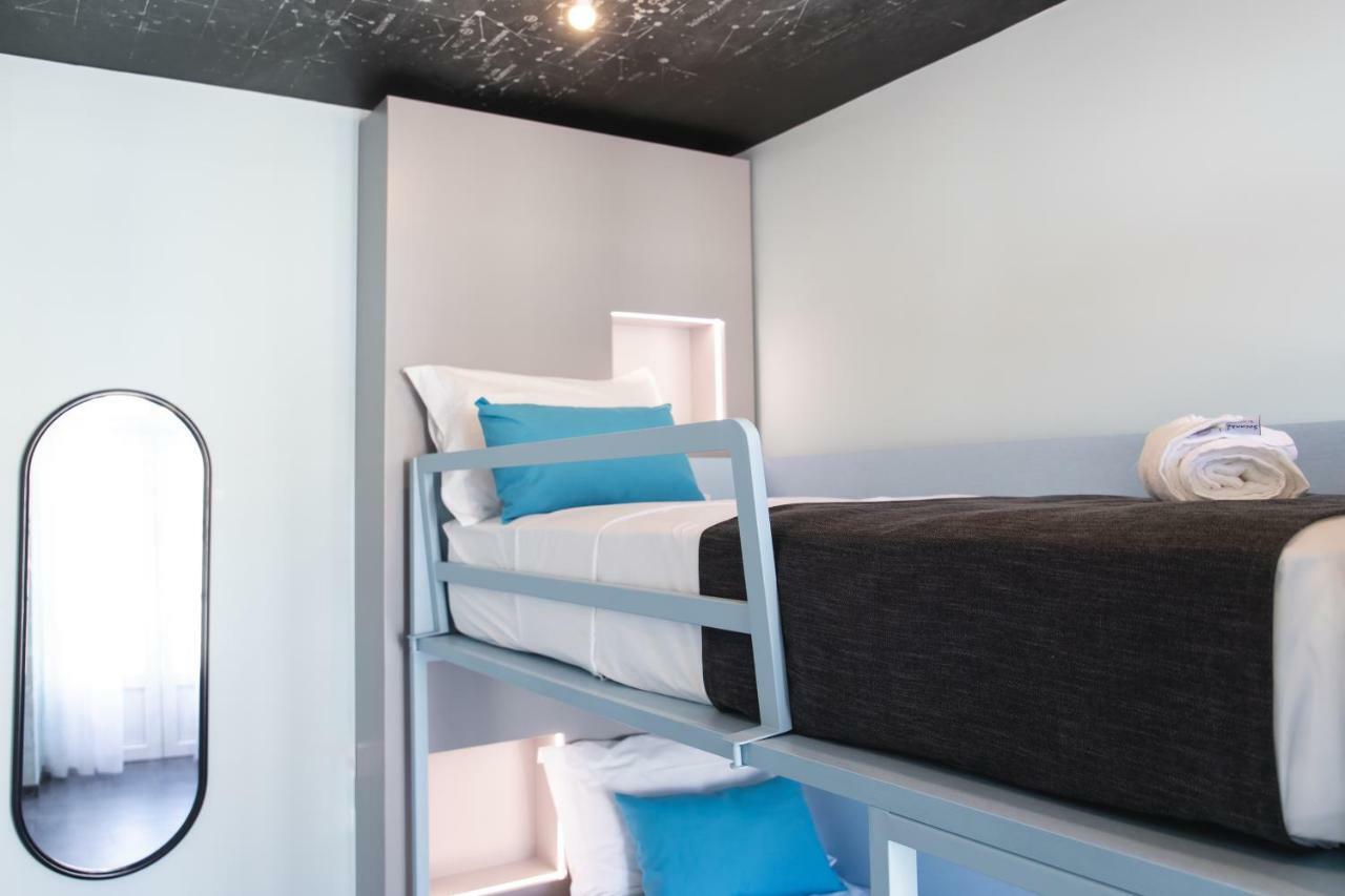 Planet House By Trius Hotels Lisbon Exterior photo